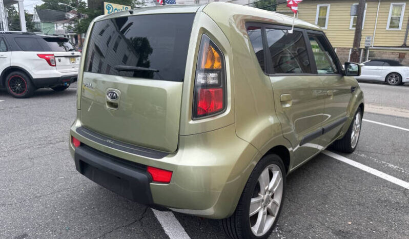 2010 Kia Soul + 4dr Crossover 4A, Mileage 53,614 full