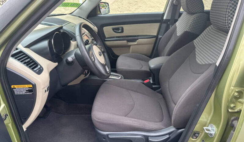 2010 Kia Soul + 4dr Crossover 4A, Mileage 53,614 full