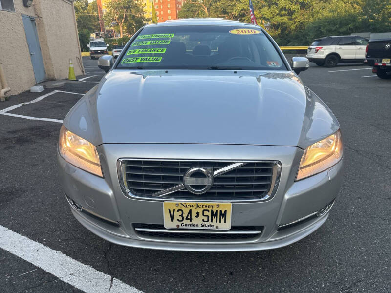 2010 Volvo S80 T6's photo