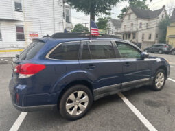 2011 Subaru Outback 2.5i Limited AWD 2.5i Limited 4dr Wagon, Mileage 203,000 full