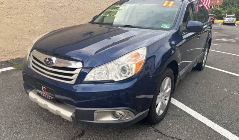 2011 Subaru Outback 2.5i Limited AWD 2.5i Limited 4dr Wagon, Mileage 203,000 full