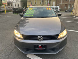 2013 Volkswagen Jetta 4dr Sedan 6A, Mileage 143,373