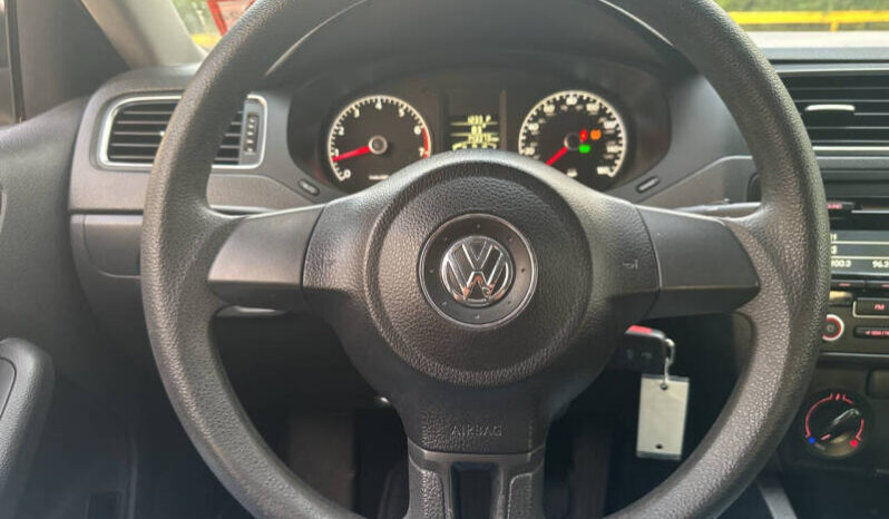 2013 Volkswagen Jetta 4dr Sedan 6A, Mileage 143,373 full