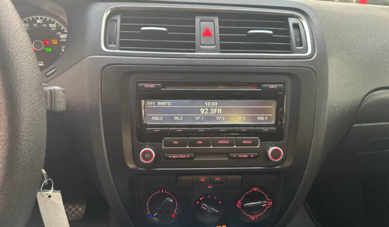 2013 Volkswagen Jetta 4dr Sedan 6A, Mileage 143,373 full