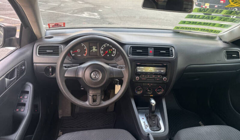 2013 Volkswagen Jetta 4dr Sedan 6A, Mileage 143,373 full