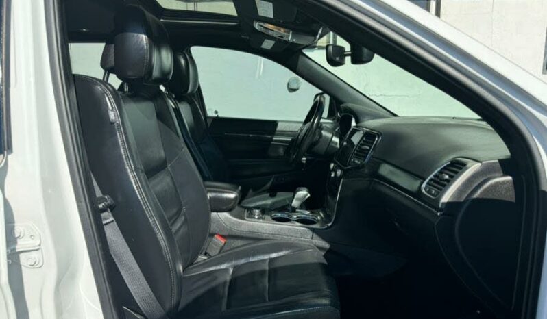 2019 Jeep Grand Cherokee Overland 4WD full