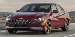 2022 Hyundai Elantra SEL FWD