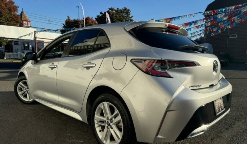 2022 Toyota Corolla Hatchback SE FWD full