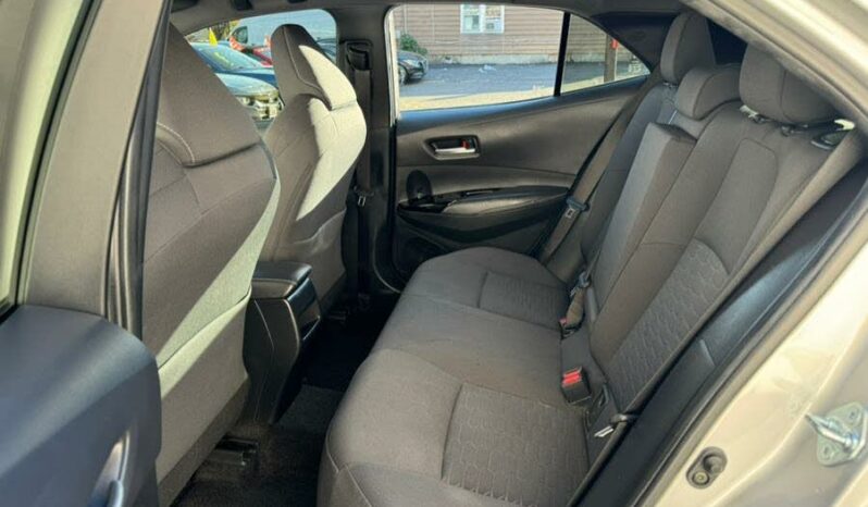 2022 Toyota Corolla Hatchback SE FWD full