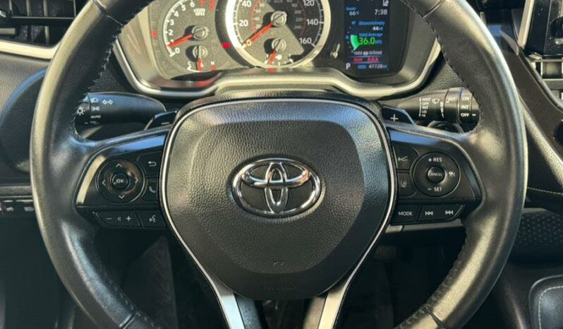 2022 Toyota Corolla Hatchback SE FWD full