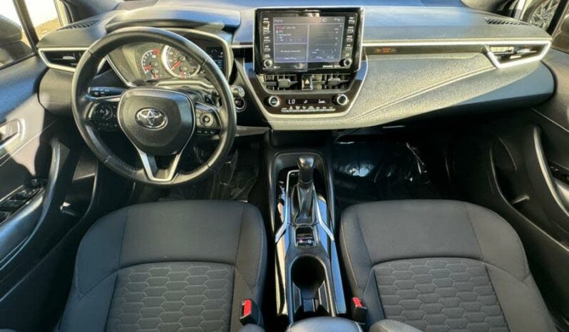 2022 Toyota Corolla Hatchback SE FWD full