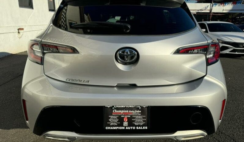 2022 Toyota Corolla Hatchback SE FWD full