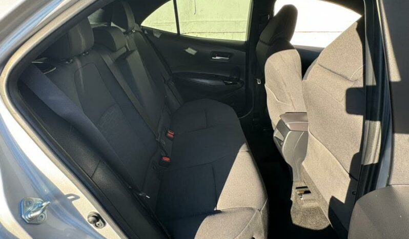 2022 Toyota Corolla Hatchback SE FWD full