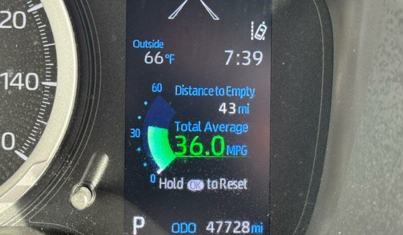 2022 Toyota Corolla Hatchback SE FWD full