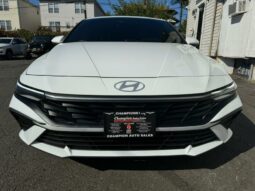 2024 Hyundai Elantra SEL FWD full
