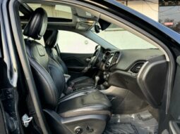 2019 Jeep Cherokee Limited 4WD full