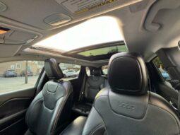 2019 Jeep Cherokee Limited 4WD full