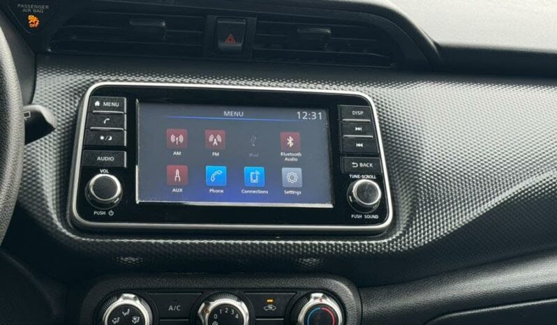 2021 Nissan Kicks S FWD full