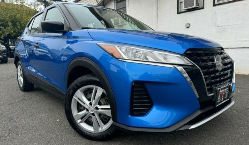 2021 Nissan Kicks S FWD full