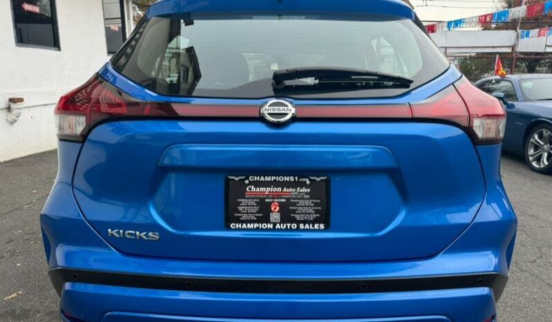 2021 Nissan Kicks S FWD full