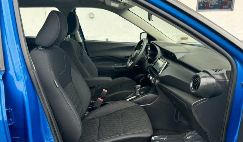 2021 Nissan Kicks S FWD full