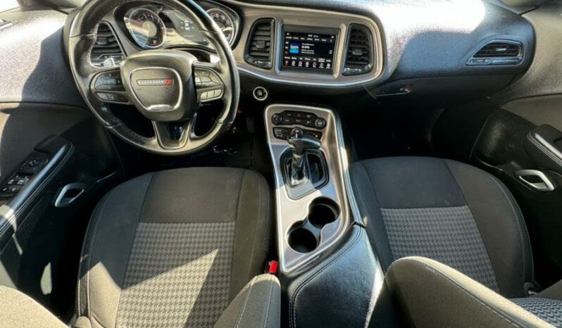 2022 Dodge Challenger GT AWD full