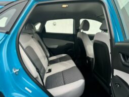 2022 Hyundai Kona SE AWD full