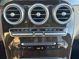 2019 Mercedes-Benz GLC 300 4MATIC full