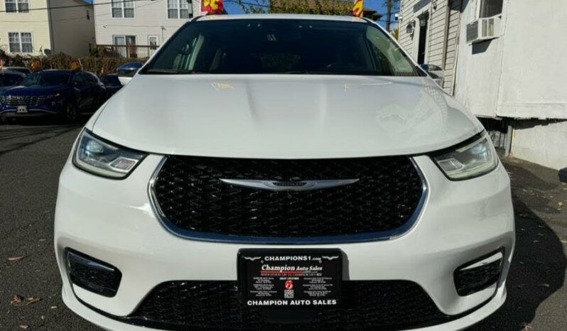 2022 Chrysler Pacifica Limited FWD full