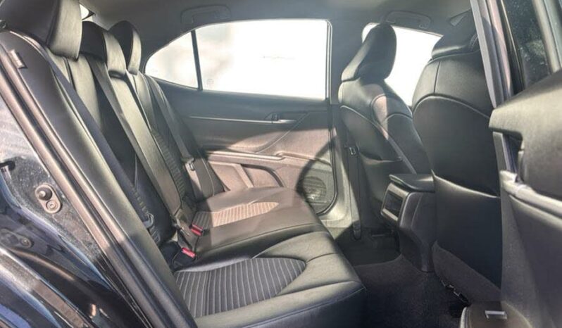 2022 Toyota Camry SE FWD full