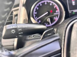 2022 Toyota Camry SE FWD full