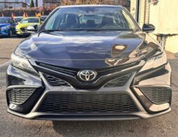 2022 Toyota Camry SE FWD full