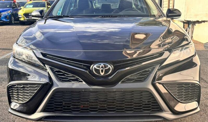 2022 Toyota Camry SE FWD full